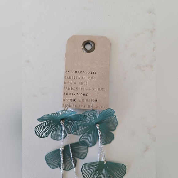 Anthropologie Flower Drop Earrings Dark Green NWT - Picture 5 of 6